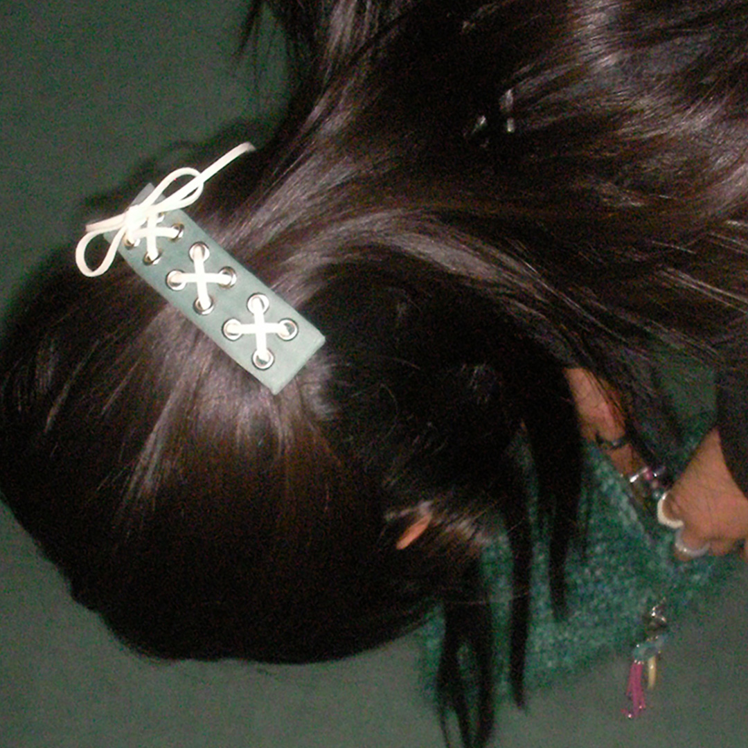 string ribbon hairpin-mint